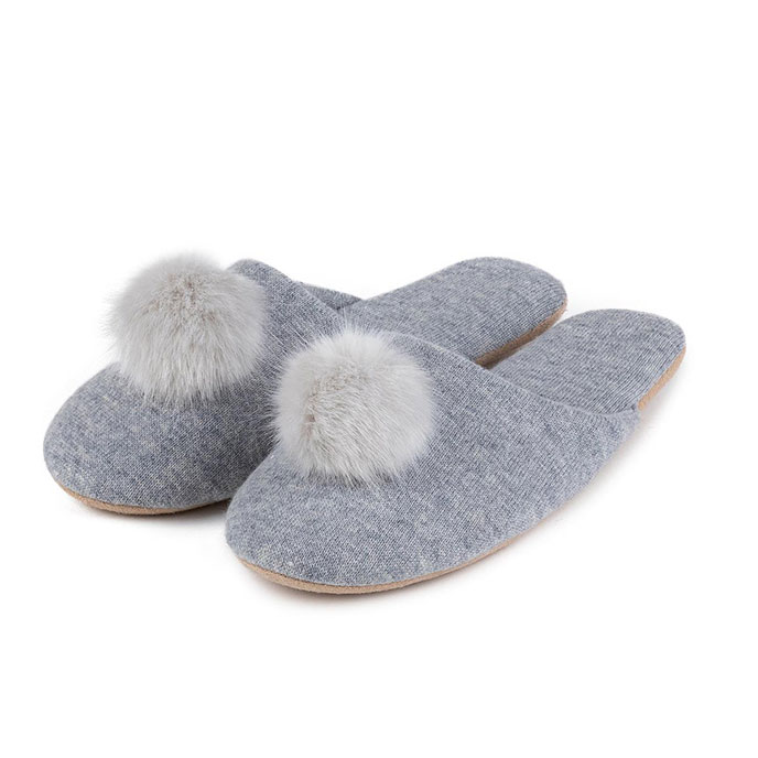 totes Ladies Cashmere Blend Mule Slipper with Soft Sole Grey Extra Image 2